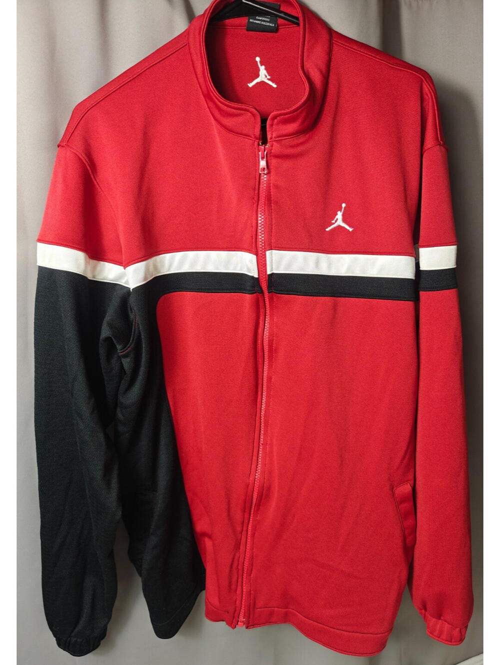 Air Jordan Red/Black /white Front Zippered Warn Up Sweater Size L